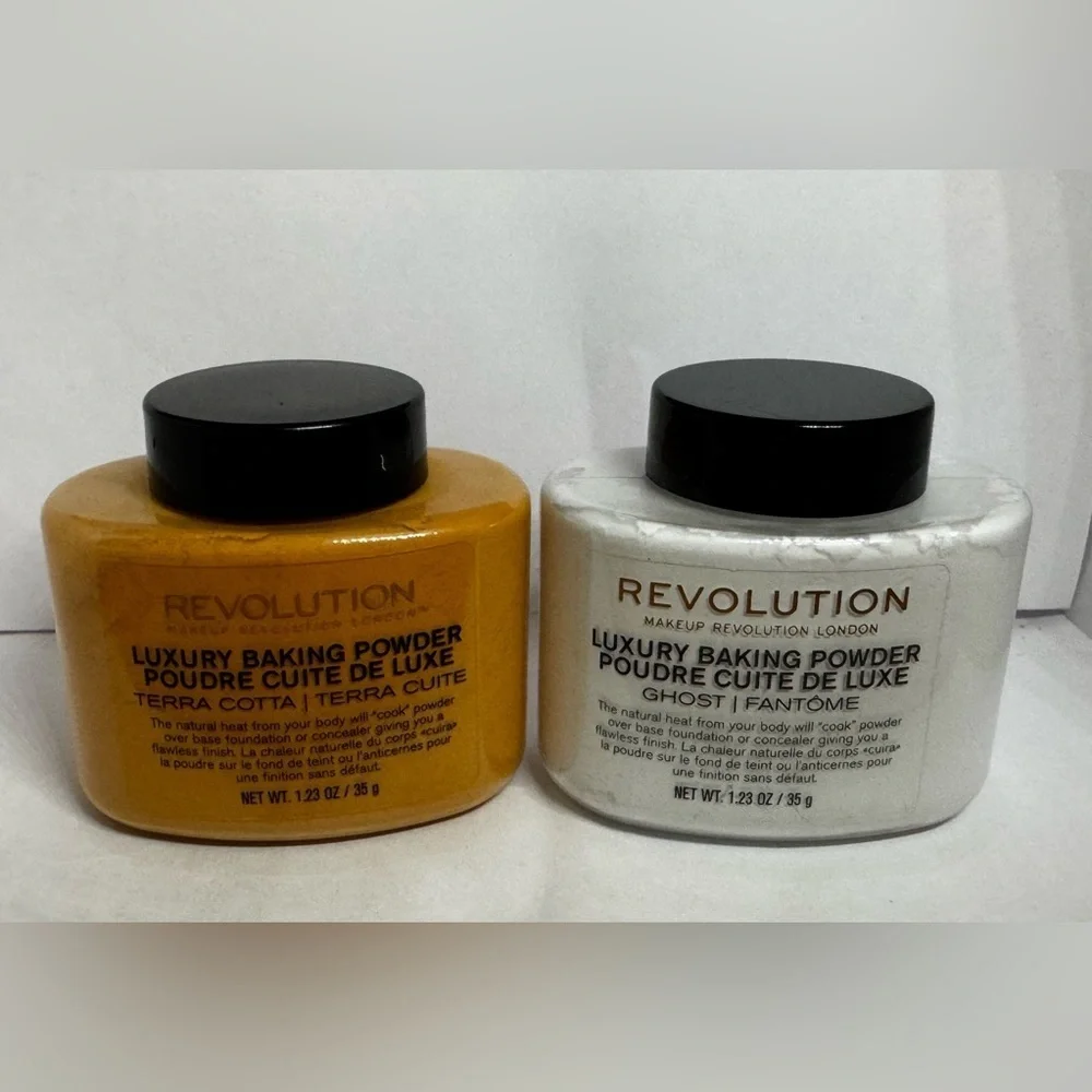 2pc Revolution Luxury Baking Powders, Terra Cotta,& Ghost, New